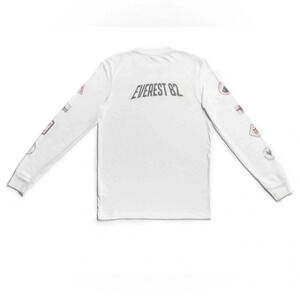 Sz M Sz M Woods Men Made in Canada Everest '82 Long-Sleeve Shirt white